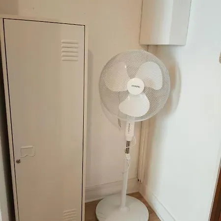 Agreable Avec Balcon Et Parking 公寓 佩里格