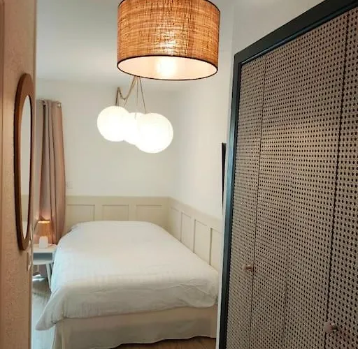 Apartment Agreable Avec Balcon Et Parking Perigueux